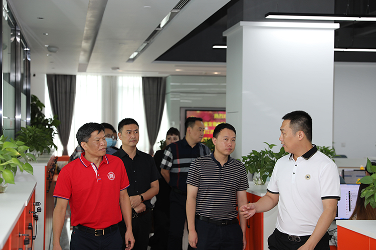 PG官方版网站登录入口-PG（中国）一站式游戏服务平台
人力集团