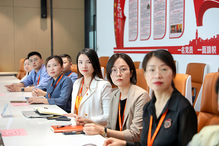 PG官方版网站登录入口-PG（中国）一站式游戏服务平台
党支部