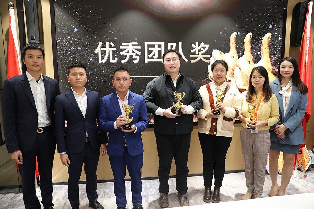 PG官方版网站登录入口-PG（中国）一站式游戏服务平台
集团