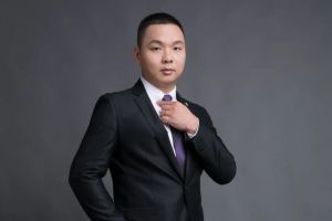 心系公益，善行致远 | PG官方版网站登录入口-PG（中国）一站式游戏服务平台
集团董事长“慈善达人”罗宁弟获官